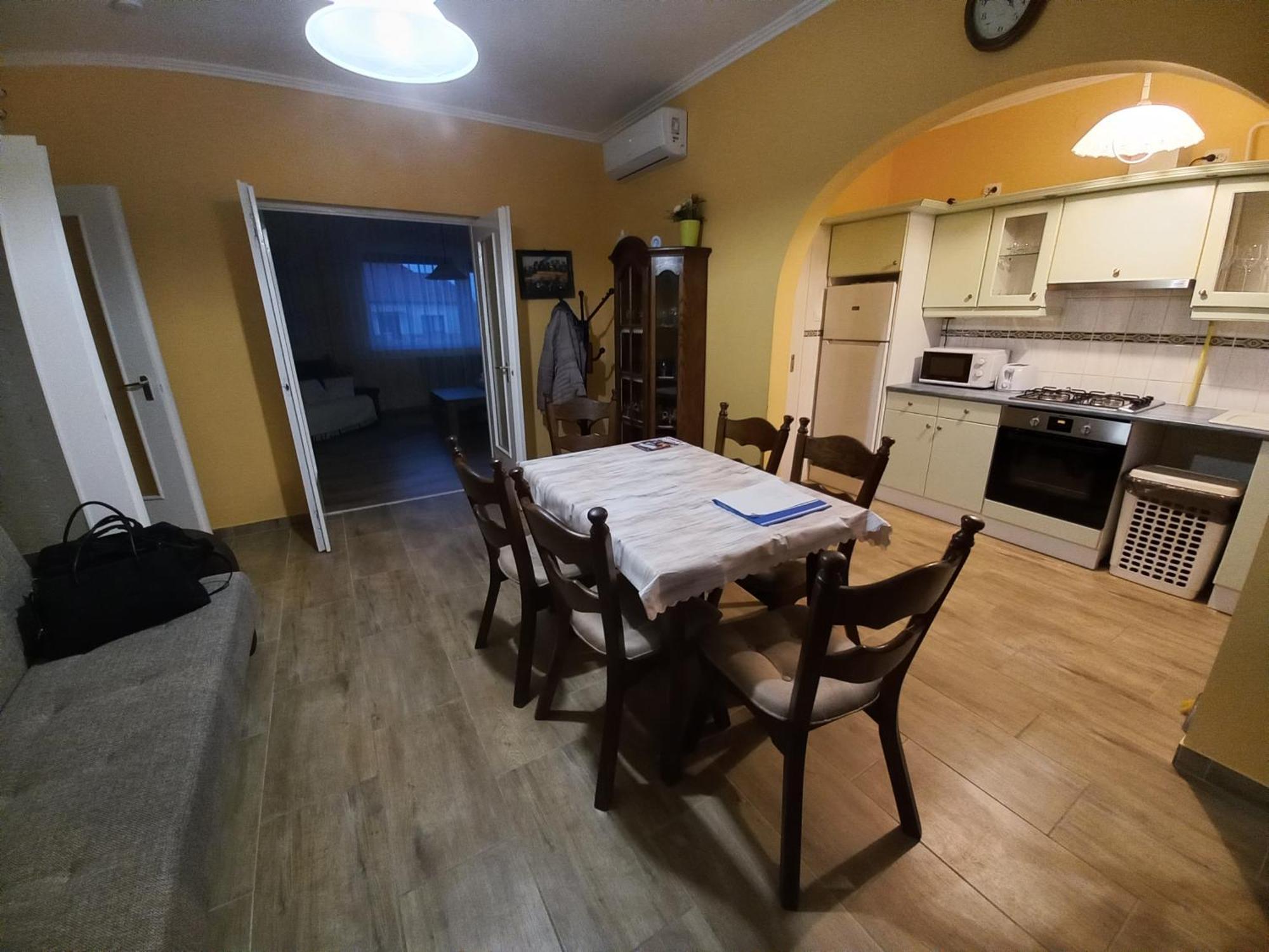 Sandor Apartman 久洛 外观 照片